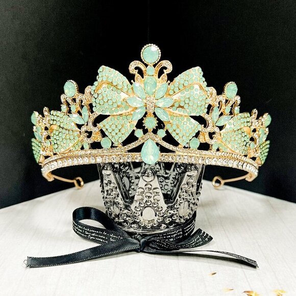 Lime Green Crown, Royal Princess Tiara, Gold Gemstone Crown, Quinceanera Tiara - Picture 4 of 10